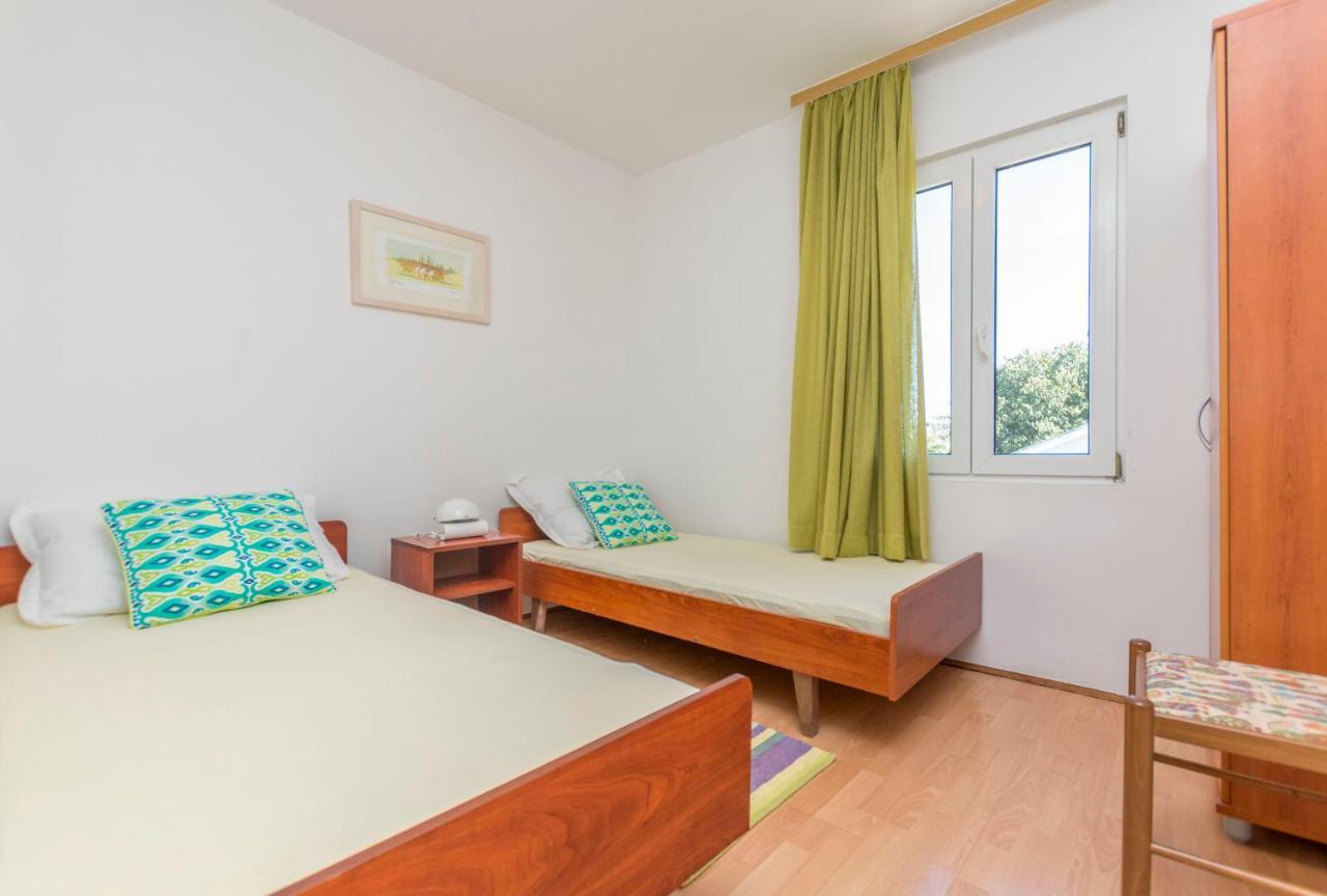 Apartments Ljubomir روغوزنيكا المظهر الخارجي الصورة
